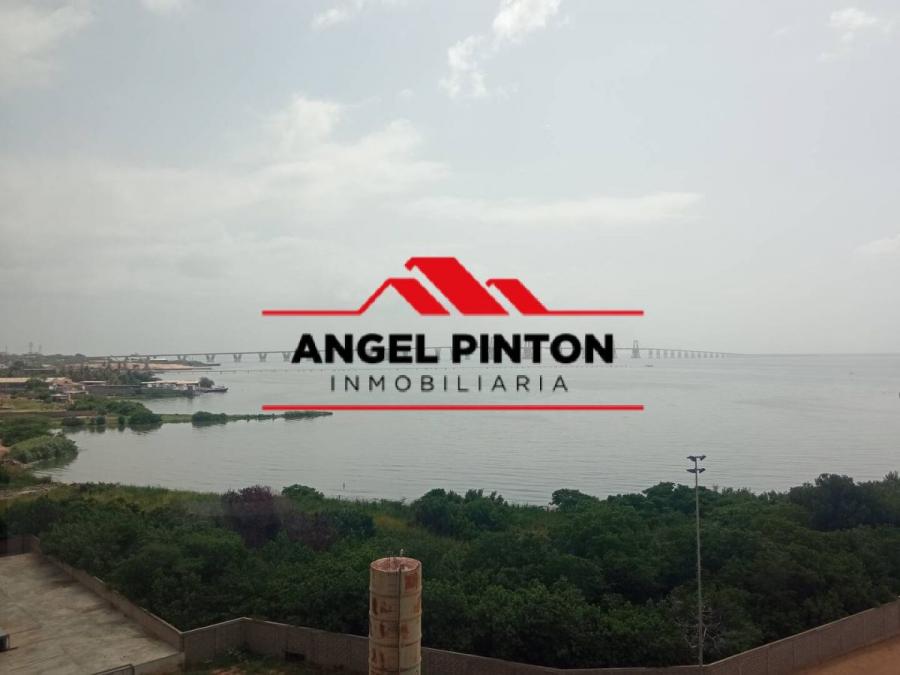 Foto Local en Alquiler en Avenida principal, San Francisco, Zulia - U$D 400 - LOA171933 - BienesOnLine