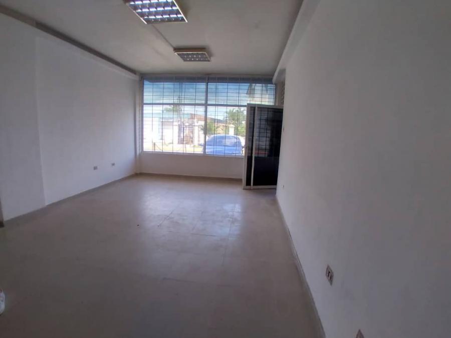 Foto Local en Alquiler en Alonso de Ojeda, Ciudad Ojeda, Zulia - U$D 150 - LOA171987 - BienesOnLine