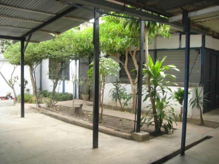 Home in Metric Way