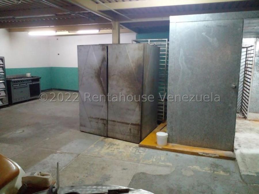 Foto Local en Venta en Maracaibo, Zulia - U$D 478.000 - LOV208183 - BienesOnLine