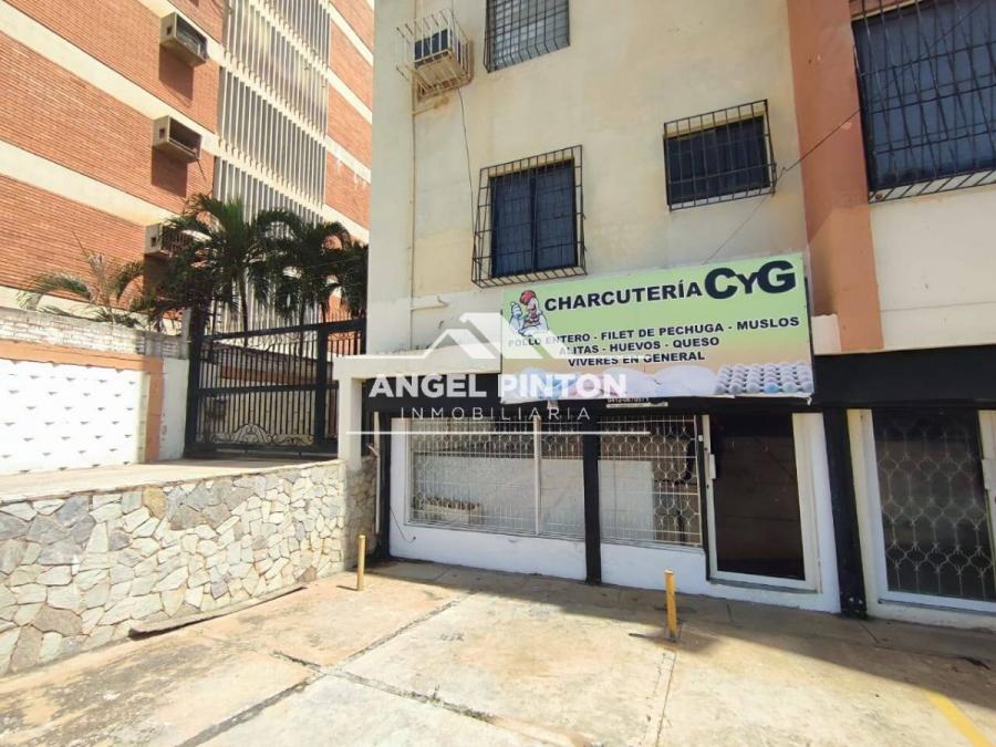 Foto Local en Venta en Maracaibo, Zulia - U$D 13.000 - LOV205372 - BienesOnLine