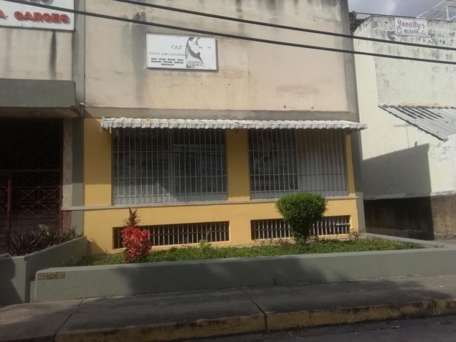 Foto Local en Venta en Av Bolivar, Valencia, Carabobo - U$D 32.000 - LOV141306 - BienesOnLine