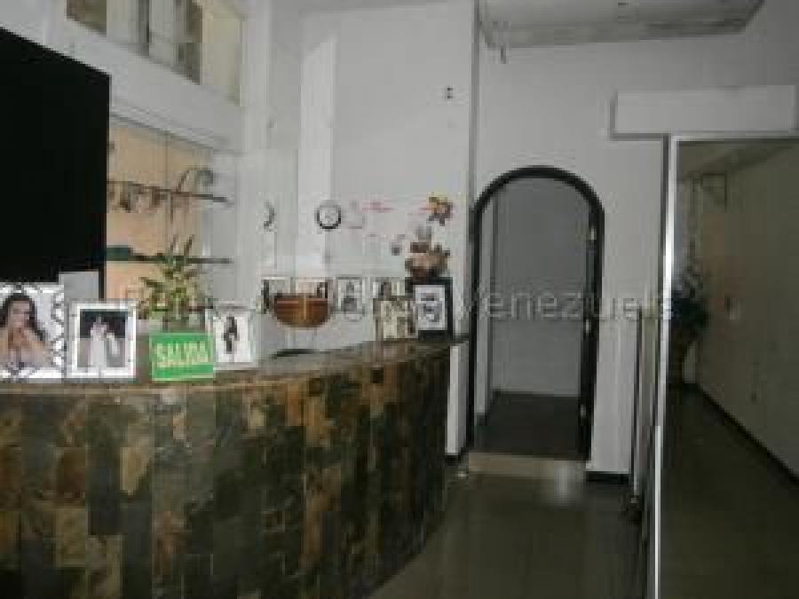 Foto Local en Venta en Valencia, Carabobo - U$D 25.000 - LOV135402 - BienesOnLine