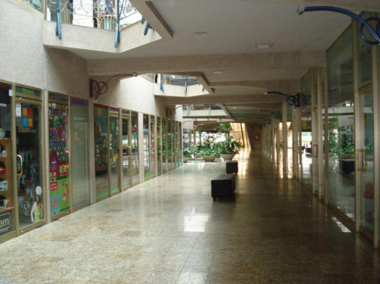 Foto Local en Venta en Maracaibo, Zulia - BsF 3.180.000 - LOV52514 - BienesOnLine