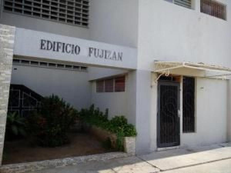 Foto Local en Venta en Cecilio Acosta, Maracaibo, Zulia - BsF 14.000 - LOV120896 - BienesOnLine