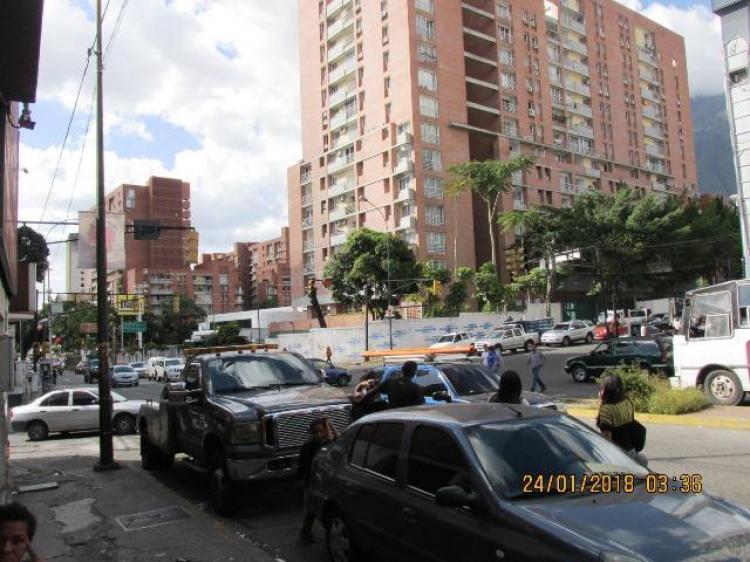 Foto Local en Venta en Boleita Norte, Caracas, Distrito Federal - LOV110245 - BienesOnLine