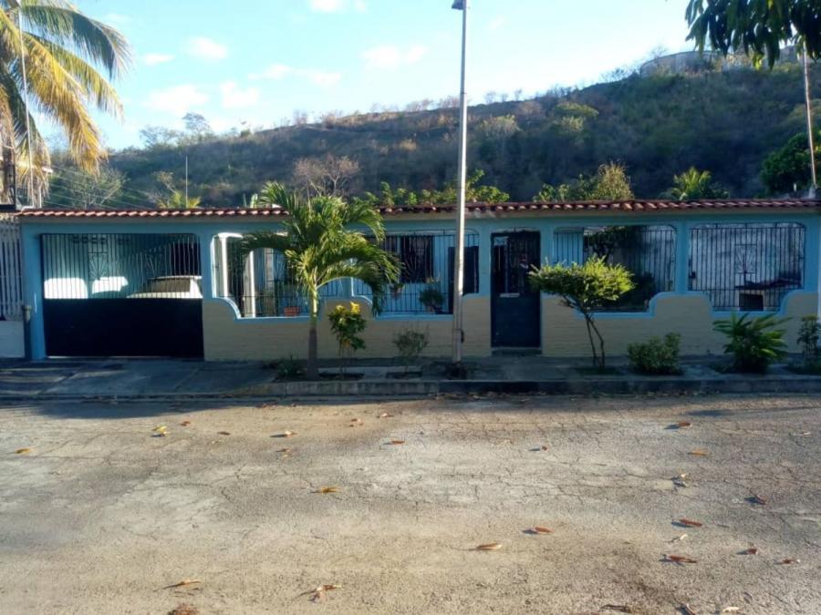 Foto Casa en Venta en SAN JOAQUIN, Carabobo - U$D 16.000 - CAV225708 - BienesOnLine