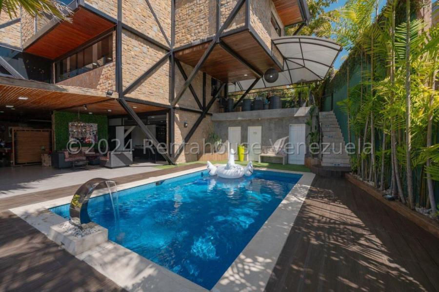 Foto Casa en Venta en Los Naranjos del Cafetal, Caracas, Distrito Federal - U$D 1.190.000 - CAV221007 - BienesOnLine