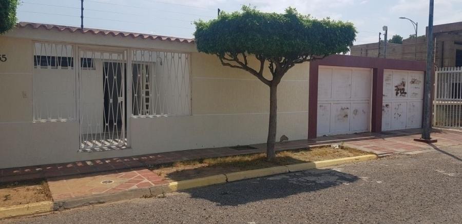 Foto Casa en Alquiler en Maracaibo, Zulia - U$D 230 - CAA125701 - BienesOnLine