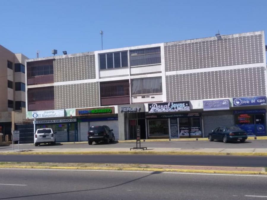 Foto Local en Alquiler en Maracaibo, Zulia - BsF 4.000.000 - LOA124602 - BienesOnLine