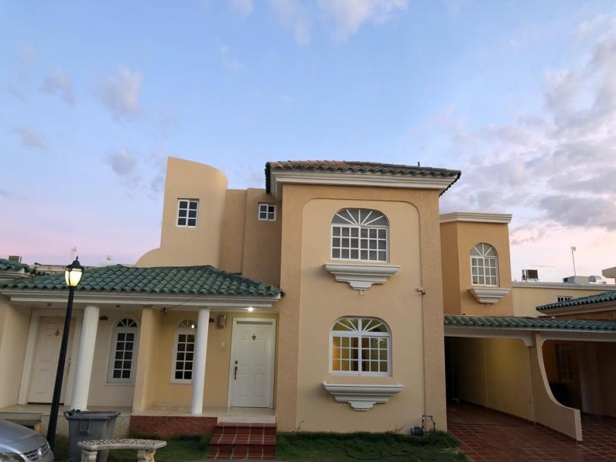 Foto Casa en Venta en FUERZAS ARMADAS, Maracaibo, Zulia - BsF 4.800.000.000 - CAV122372 - BienesOnLine