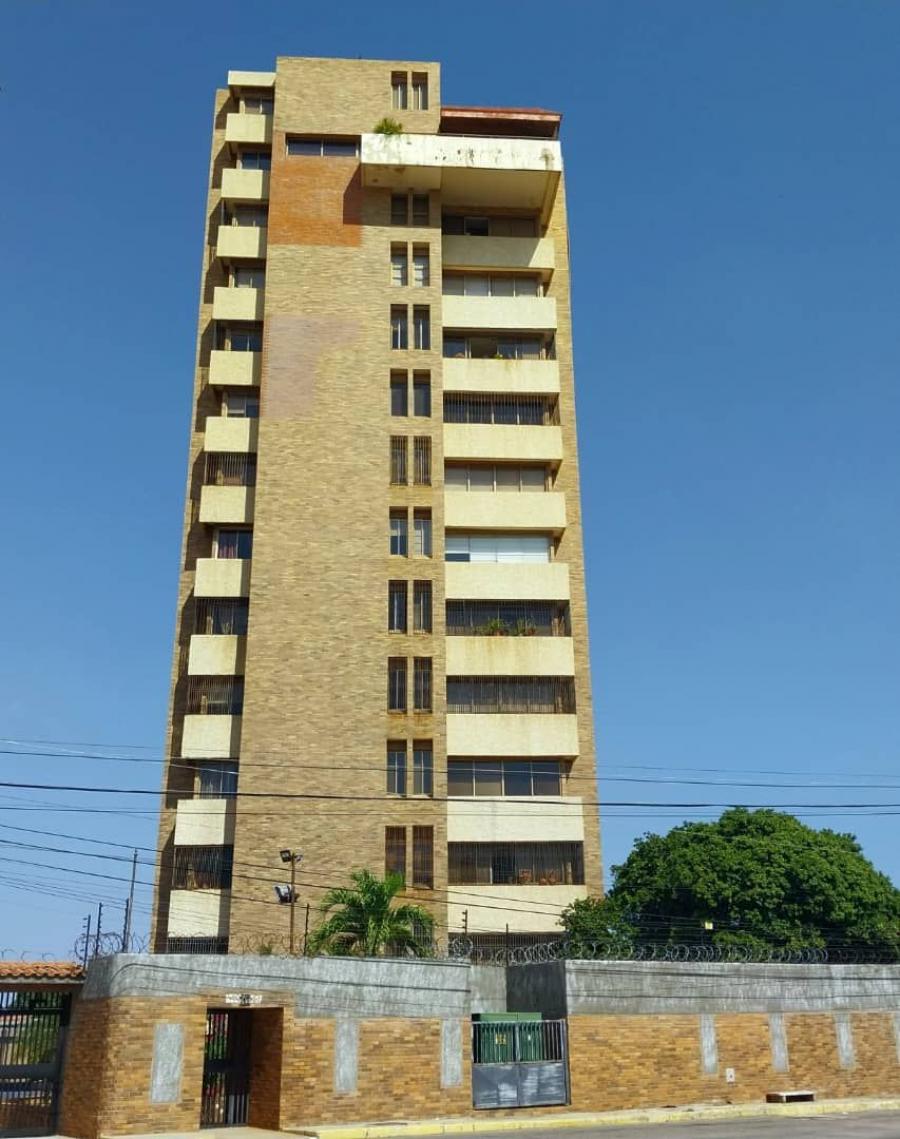 Foto Apartamento en Venta en Olegario Villalobos, Maracaibo, Zulia - U$D 45.000 - APV214214 - BienesOnLine