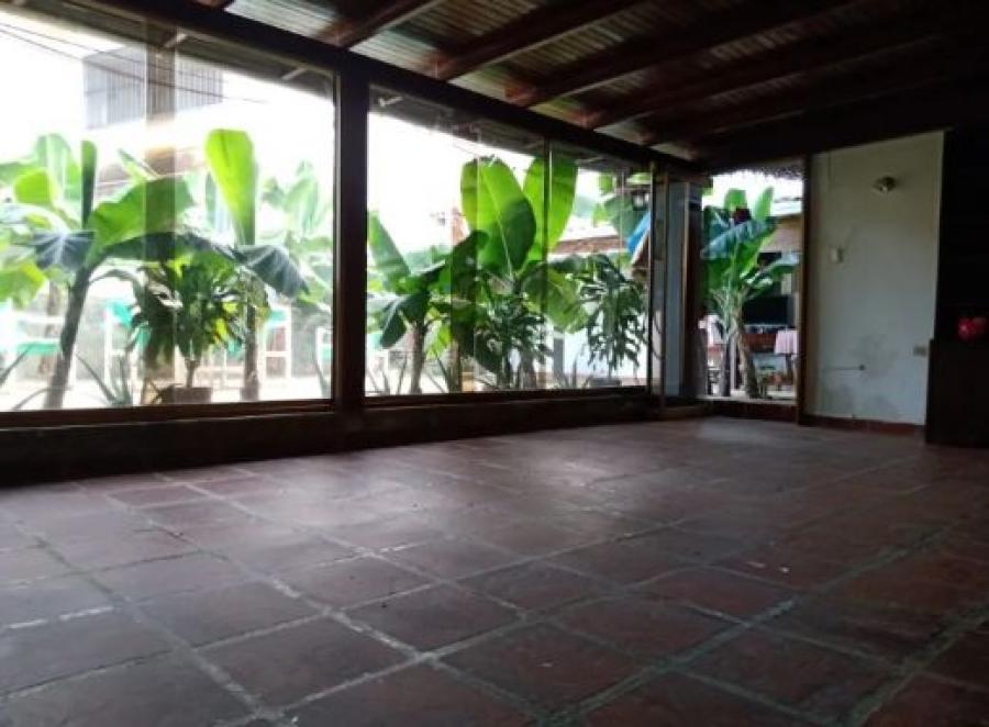 Foto Local en Alquiler en Sucre, Macaracuay, Distrito Federal - LOA133821 - BienesOnLine