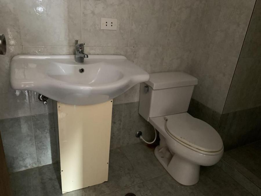 Foto Apartamento en Alquiler en Los Mangos, Valencia, Carabobo - U$D 150 - APA136488 - BienesOnLine