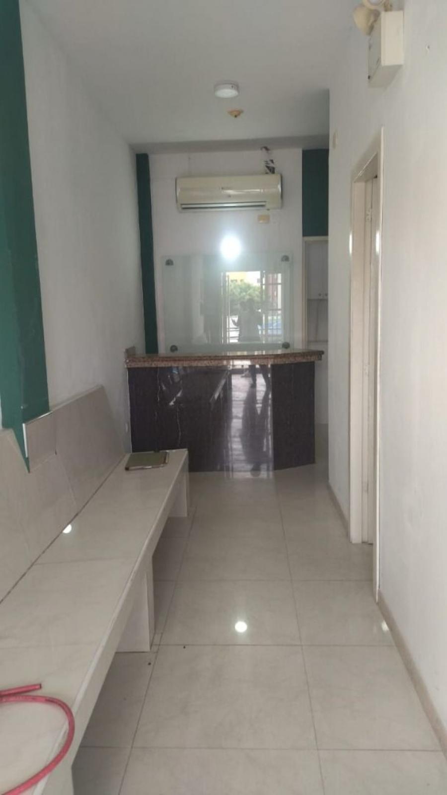 Foto Local en Venta en LOS GUAYOS, Carabobo - U$D 15.500 - LOV225488 - BienesOnLine