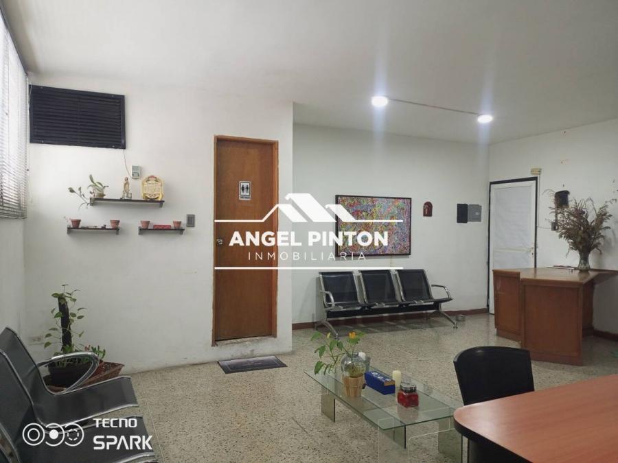 Foto Oficina en Alquiler en Este, Maracaibo, Zulia - U$D 300 - OFA249180 - BienesOnLine