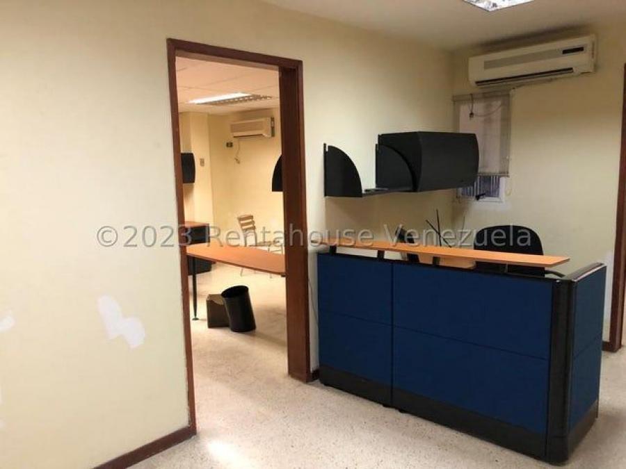 Foto Oficina en Alquiler en Maracaibo, Zulia - U$D 300 - OFA218272 - BienesOnLine