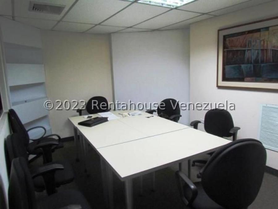 Foto Oficina en Alquiler en Maracaibo, Zulia - U$D 300 - OFA202852 - BienesOnLine