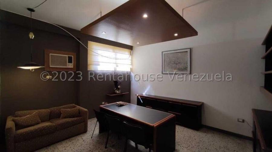 Foto Oficina en Alquiler en Maracaibo, Zulia - U$D 400 - OFA215810 - BienesOnLine