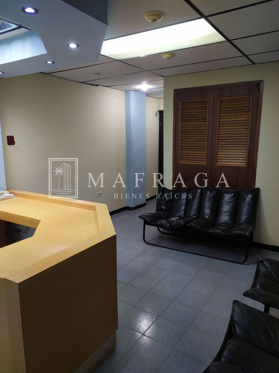 Foto Oficina en Alquiler en Cumaná, Sucre - U$D 400 - OFA185386 - BienesOnLine