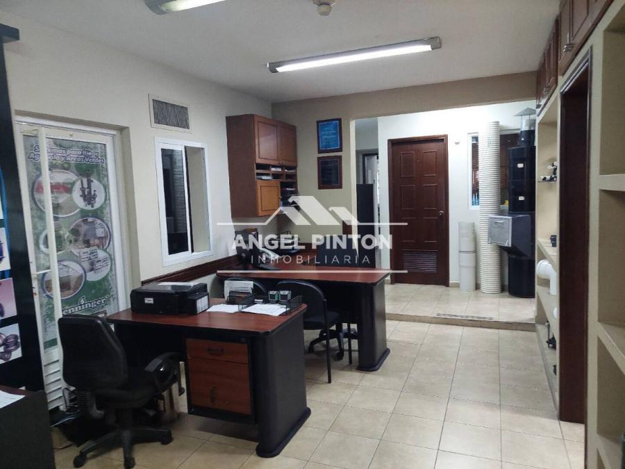 Foto Oficina en Alquiler en Maracaibo, Zulia - U$D 1.500 - OFA203254 - BienesOnLine