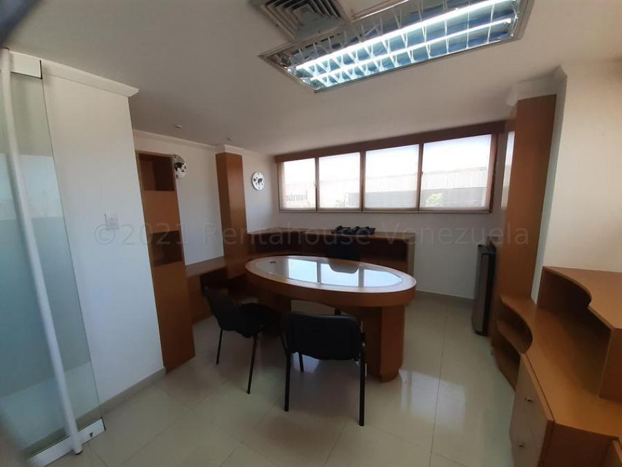 Foto Oficina en Alquiler en Maracaibo, Zulia - U$D 450 - OFA143575 - BienesOnLine