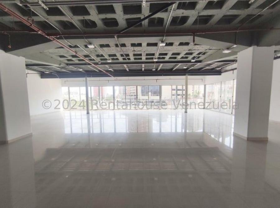 Foto Oficina en Alquiler en Maracaibo, Zulia - U$D 750 - OFA221150 - BienesOnLine