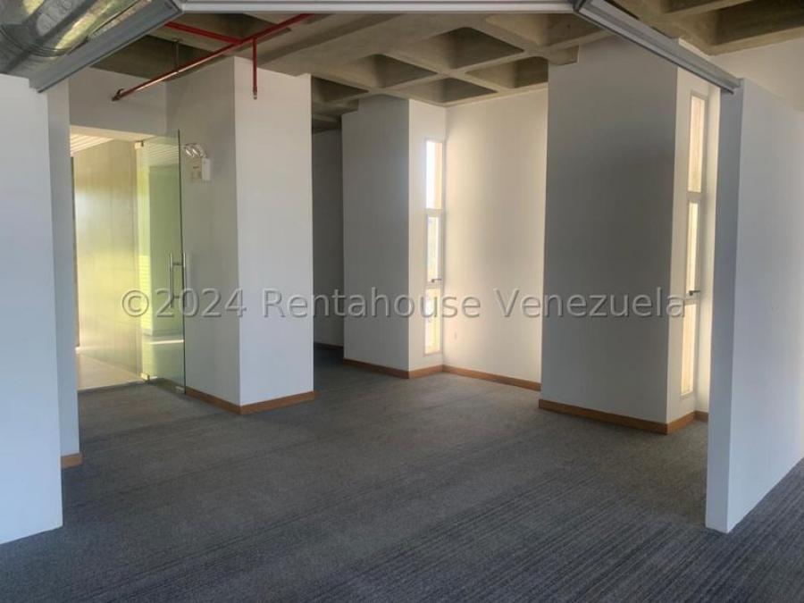 Foto Oficina en Alquiler en Maracaibo, Zulia - U$D 1.000 - OFA220797 - BienesOnLine