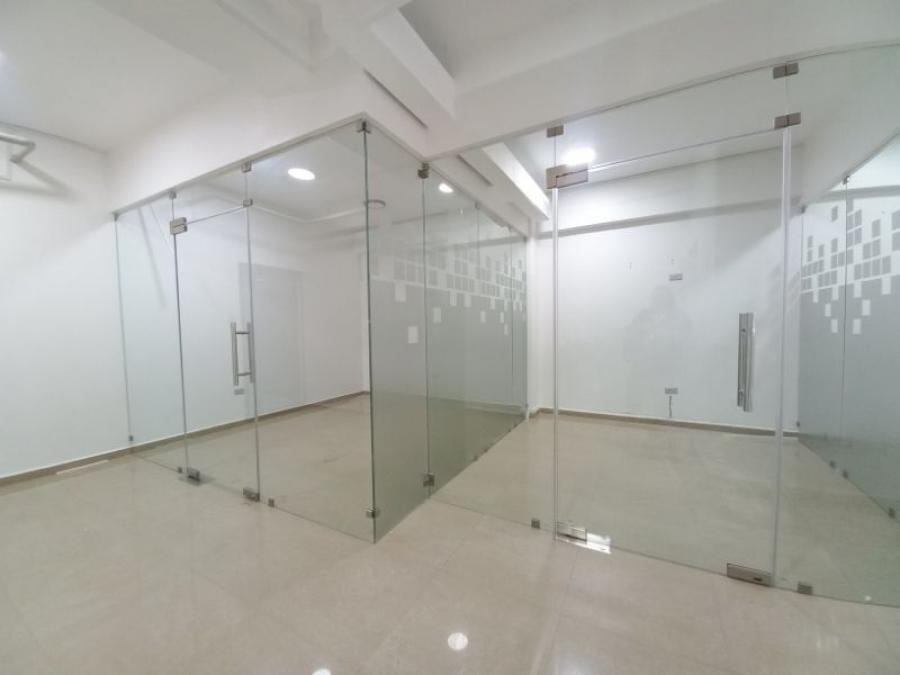 Foto Oficina en Alquiler en Este de Barquisimeto, Lara - U$D 850 - OFA207193 - BienesOnLine