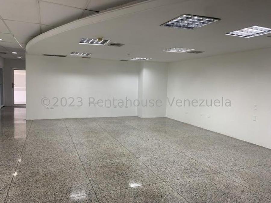 Foto Oficina en Alquiler en Maracaibo, Zulia - U$D 300 - OFA222528 - BienesOnLine