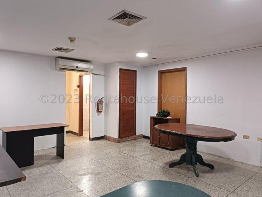 Foto Oficina en Alquiler en Maracaibo, Zulia - U$D 200 - OFA193175 - BienesOnLine