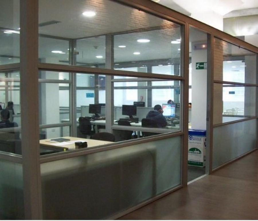 Foto Oficina en Alquiler en Los cortijos, Caracas, Distrito Federal - OFA112465 - BienesOnLine