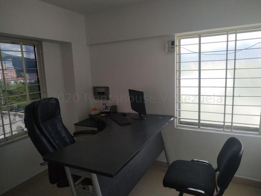 Foto Oficina en Venta en Las Quintas, Naguanagua, Carabobo - U$D 6.000 - OFV139901 - BienesOnLine