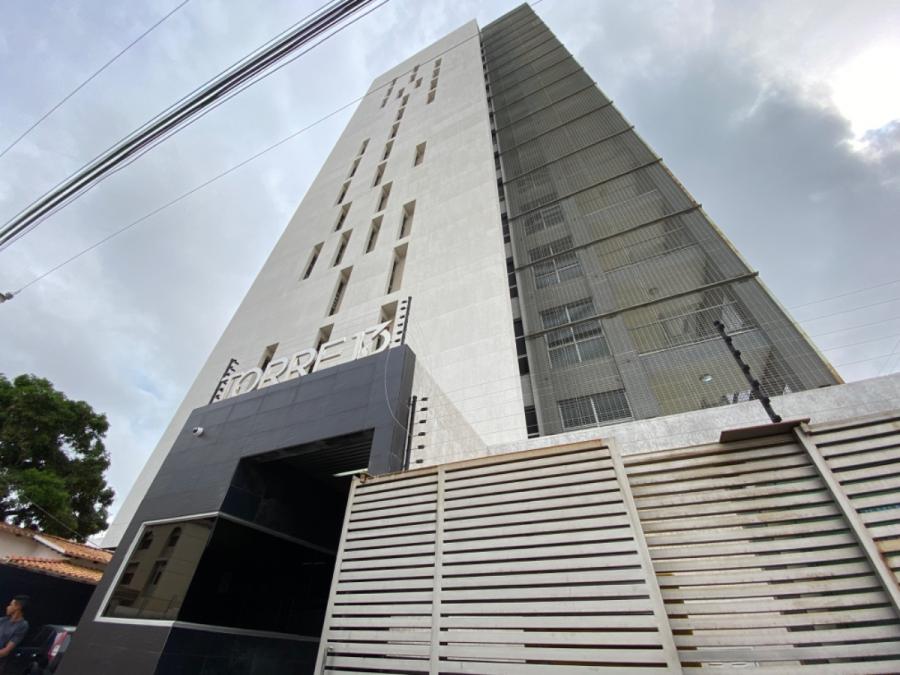 Foto Oficina en Alquiler en Olegario Villalobos, Maracaibo, Zulia - U$D 850 - OFA189690 - BienesOnLine