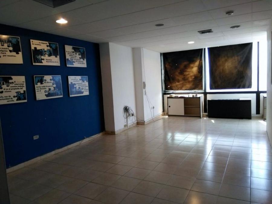 Foto Oficina en Venta en CAMORUCO, Valencia, Carabobo - U$D 15.000 - OFV141012 - BienesOnLine