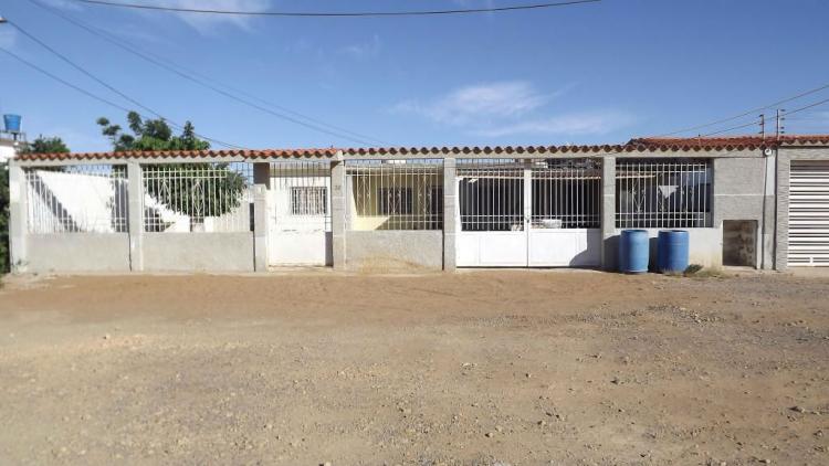 Foto Casa en Venta en Punto Fijo, Falcn - CAV98427 - BienesOnLine