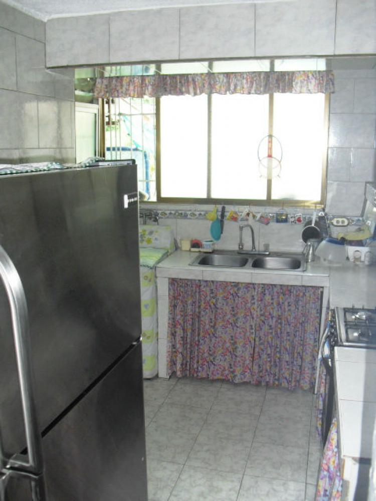Foto Apartamento en Venta en Caricuao, Distrito Federal - BsF 27.000.000 - APV88304 - BienesOnLine