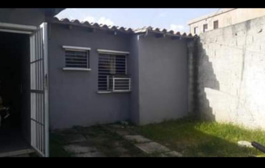 Foto Casa en Venta en Guacara, Carabobo - U$D 9.500 - CAV182786 - BienesOnLine