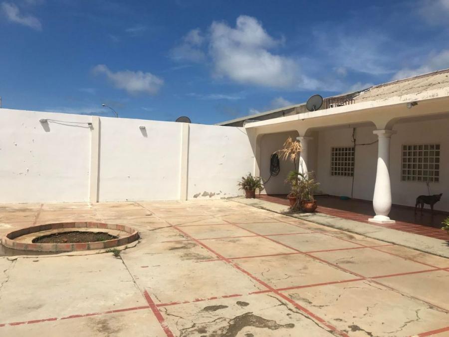 Foto Casa en Venta en punta cardon, Punto Fijo, Falcn - U$D 32.000 - CAV172557 - BienesOnLine