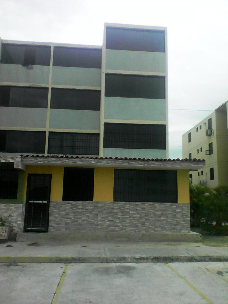 Foto Apartamento en Venta en Guayo, Los Guayos, Carabobo - BsF 24.500.000 - APV99663 - BienesOnLine