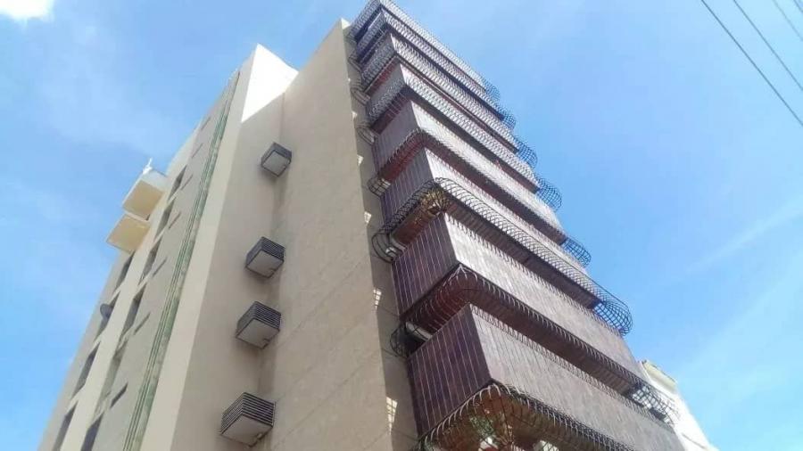 Foto Apartamento en Venta en OLEGARIO VILLALOBOS, Maracaibo, Zulia - U$D 30.000 - APV124326 - BienesOnLine