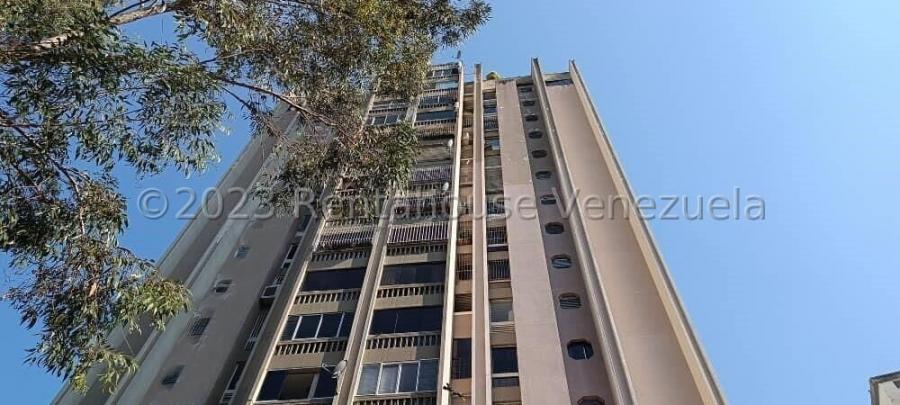 Foto Apartamento en Venta en MUNICIPIO BARUTA, CARACAS, Miranda - U$D 65.000 - APV209096 - BienesOnLine