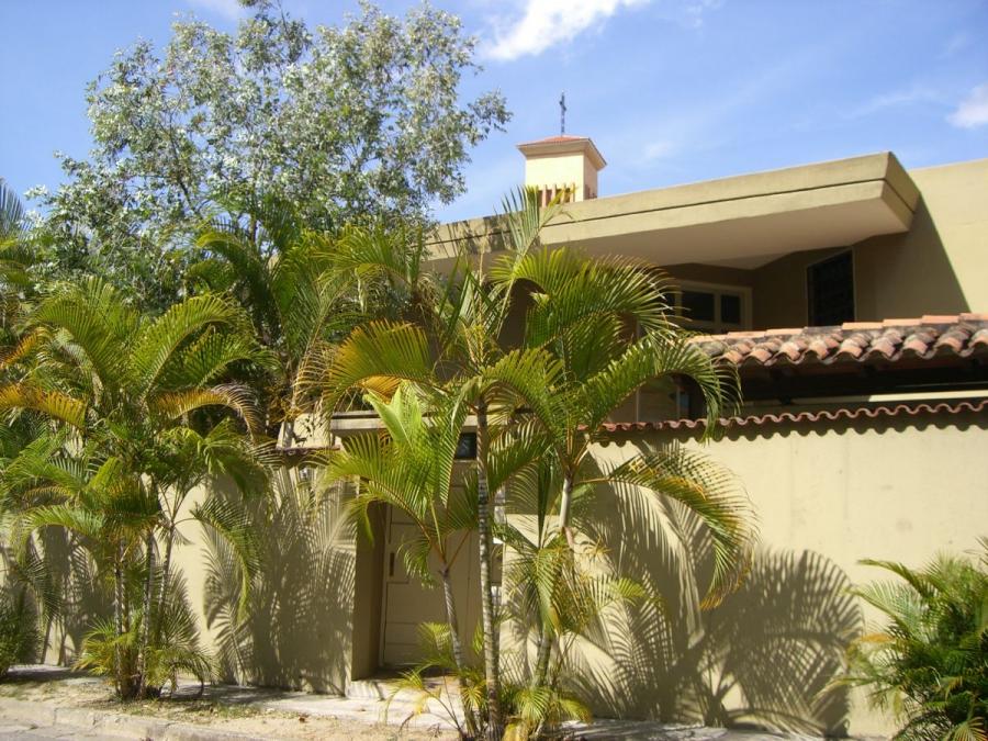 Foto Casa en Venta en Baruta, La Tahona, Miranda - U$D 450.000 - CAV144961 - BienesOnLine
