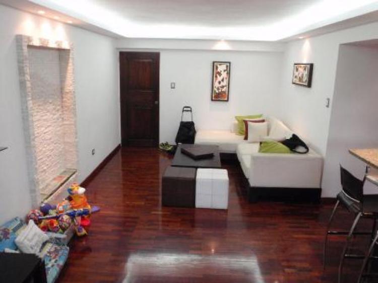 Foto Apartamento en Venta en lomas de la trinidad, Caracas, Distrito Federal - BsF 1.550.000 - APV24390 - BienesOnLine