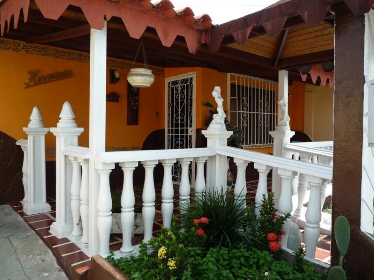 Foto Casa en Venta en URB. VALLE HONDO, Barquisimeto, Lara - BsF 680.000 - CAV30122 - BienesOnLine