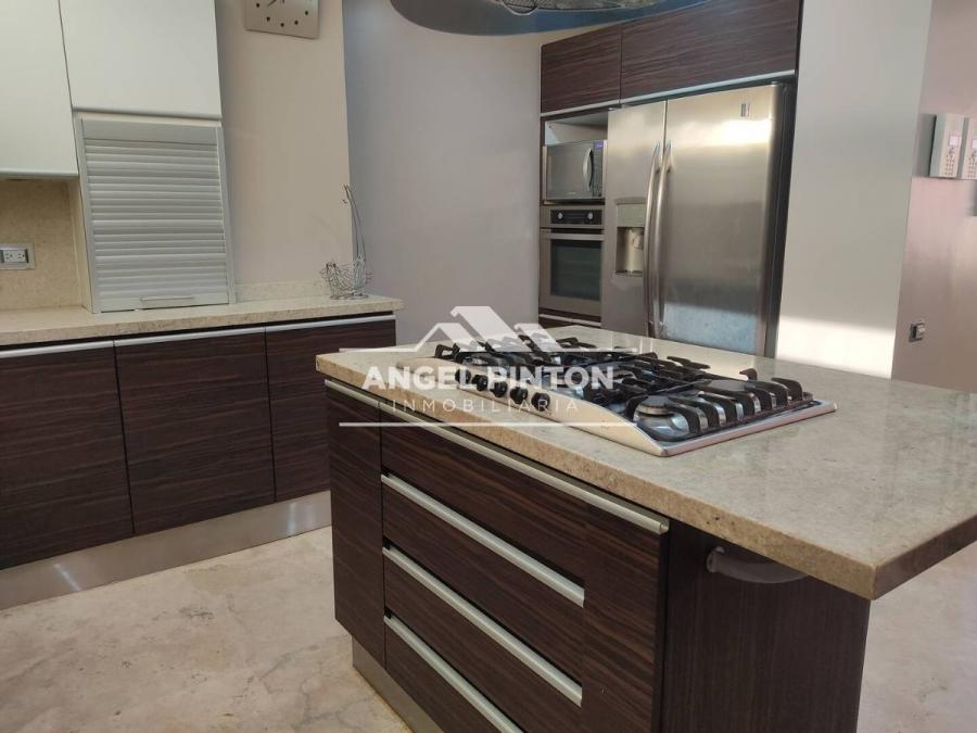 Foto Apartamento en Alquiler en Maracaibo, Zulia - U$D 3.000 - APA196381 - BienesOnLine