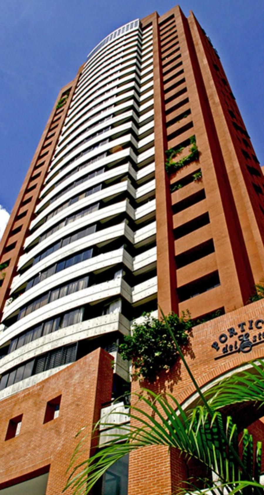 Foto Apartamento en Venta en El Recreo, Caracas, Distrito Federal - U$D 75.000 - APV195752 - BienesOnLine