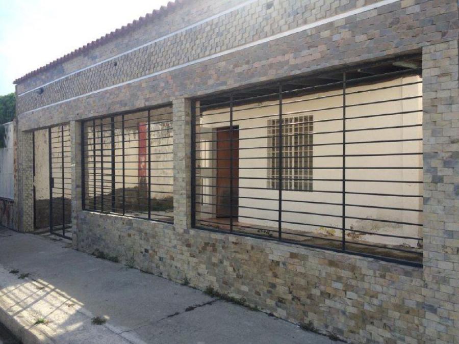Foto Casa en Venta en La Morita 1, Maracay, Aragua - U$D 20.000 - CAV153636 - BienesOnLine