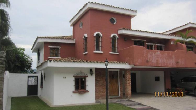 Foto Casa en Venta en Valencia, Carabobo - BsF 2.600.000 - CAV23300 - BienesOnLine