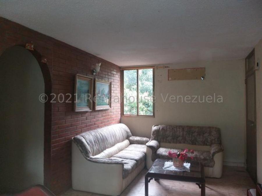 Foto Apartamento en Venta en BLOQUES DE LA PARAGUA, Ciudad Bolvar, Bolvar - U$D 6.500 - APV150026 - BienesOnLine